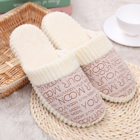 Shoes - Soft Plush Beige Slippers
